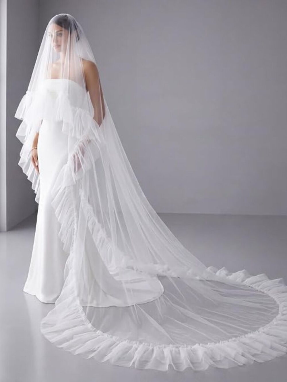 Wedding Veil Ruffled Edge Tulle Two tier - Picture 5 of 7